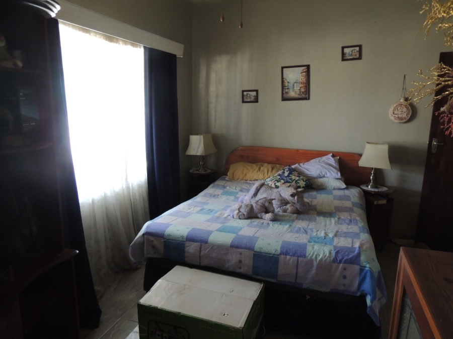 4 Bedroom Property for Sale in Oos Einde North West